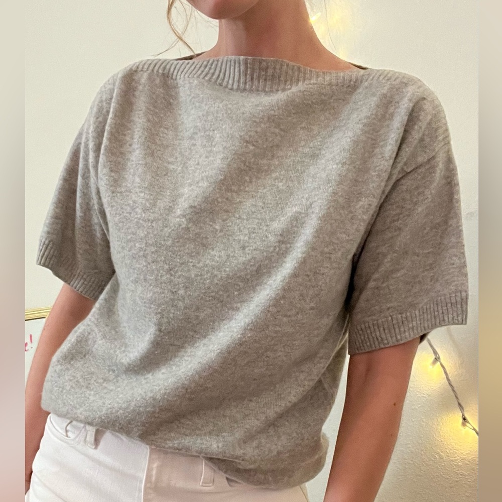 Uniqlo cashmere boat neck sweater